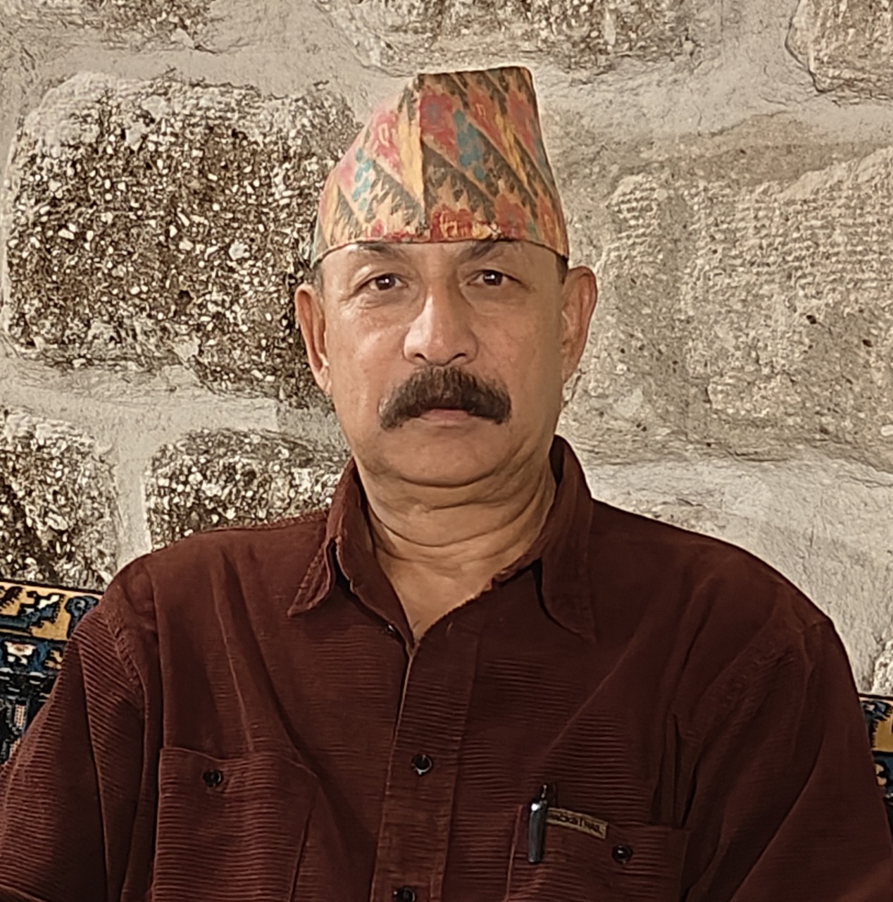 Profile of श्री गिरिधर अमात्